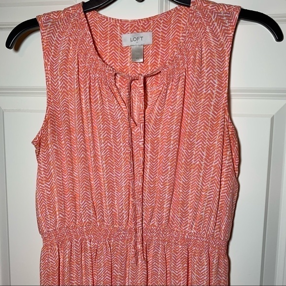 Ann Taylor Loft chevron printed sleeveless dress - Picture 4 of 9